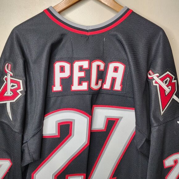 CCM Buffalo Sabres Jersey Michael Peca Goat Head Stanley Cup Patch 1999 XXL - Picture 8 of 14